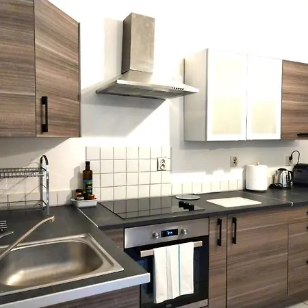 A Deux Pas Des Halles - Hypercentre - Ideal Couple Apartment Pau