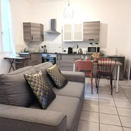 Apartamento A Deux Pas Des Halles - Hypercentre - Idéal Couple Pau