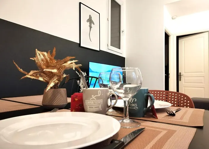 Lejlighed A Deux Pas Des Halles - Hypercentre - Ideal Couple *